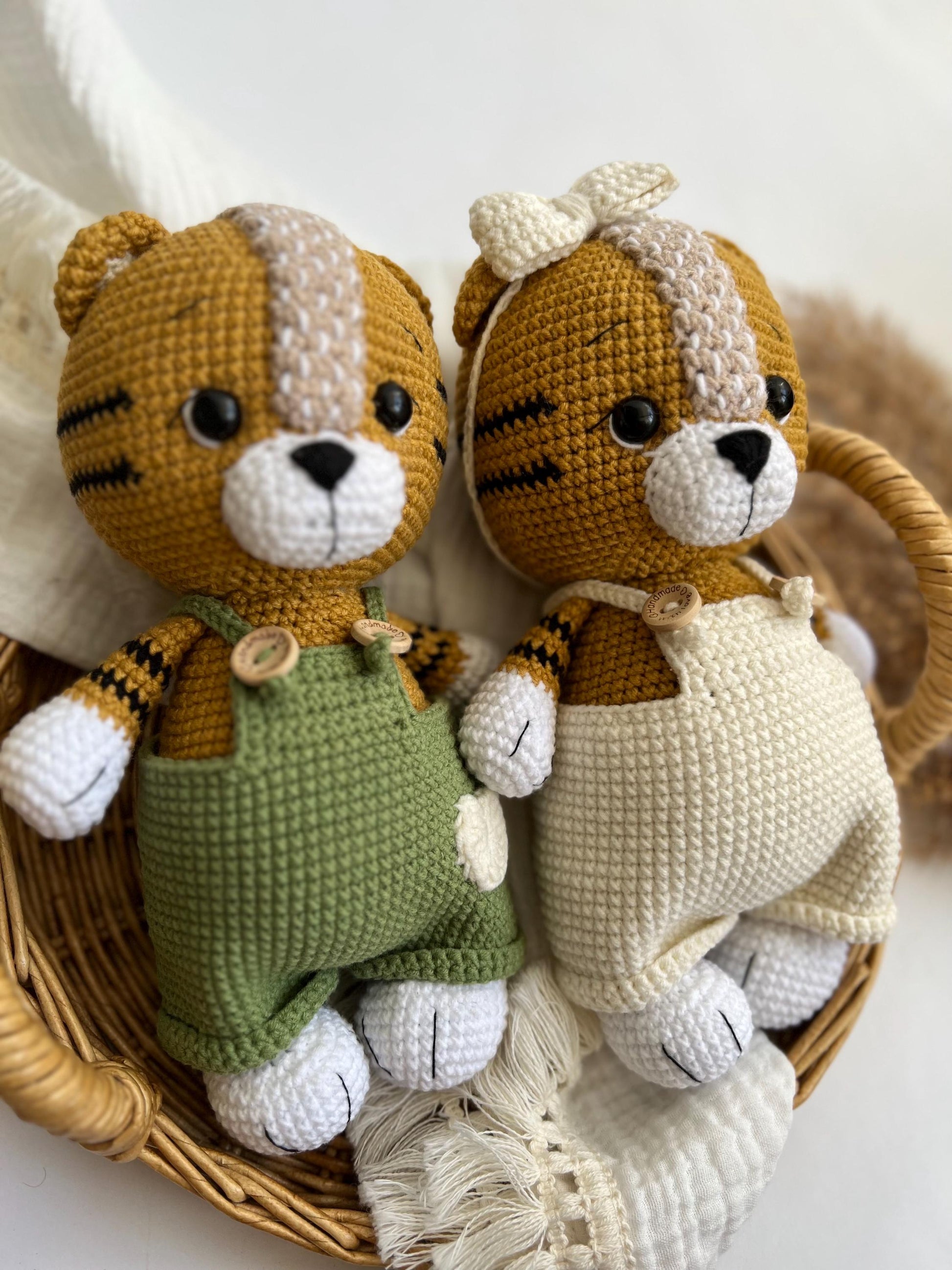 Cute personalized crochet tiger toy, first Christmas gift, safari nursery decor, siblings gift idea, handmade tiger amigurumi, twins gift