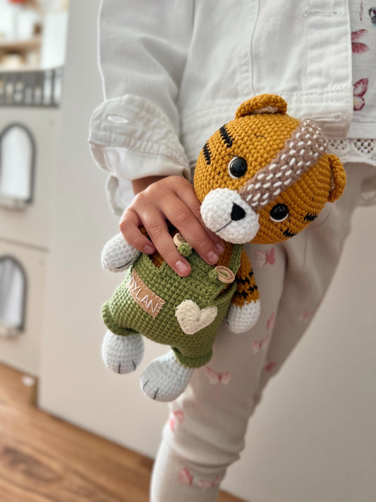 Cute crochet tiger amigurumi, toddler holiday gift, personalized safari crochet toy, daughter Christmas gift, Black Friday sale