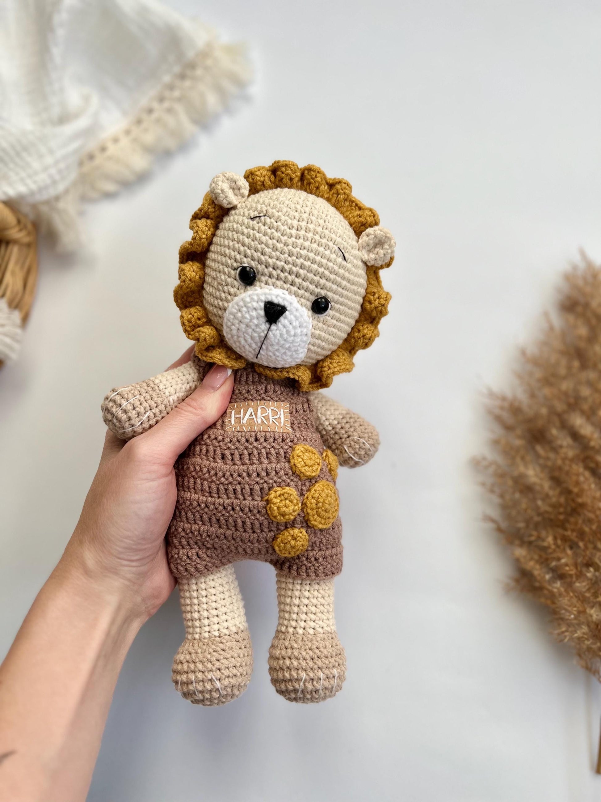 Personalized jungle animals, crochet plush lion, organic lion amigurumi, baby shower gift, safari nursery decor, baptism baby gift