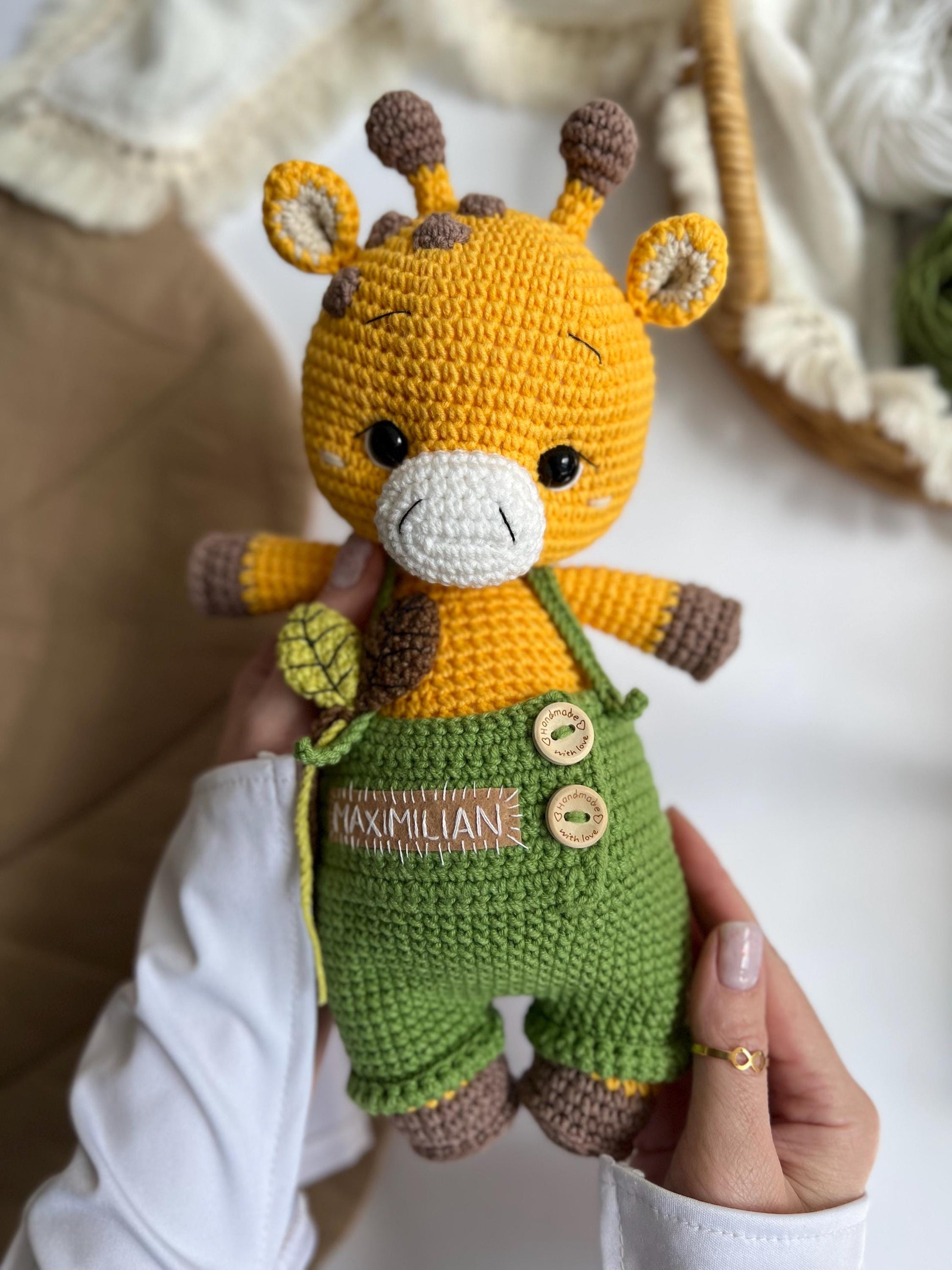 Soft crochet giraffe amigurumi, safari plush toy, custom stuffed animals, handmade baby sleeping toy, boho nursery decor, little sister gift