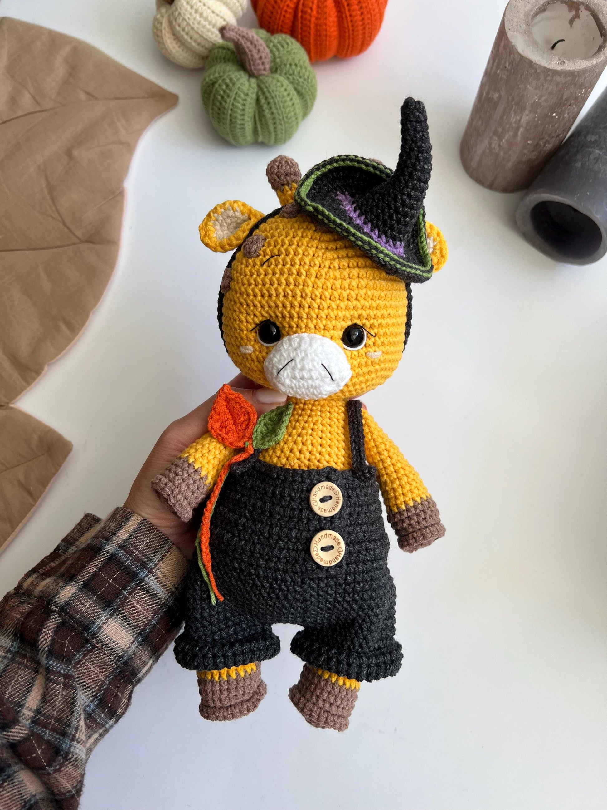 Gothic crochet giraffe amigurumi in witch hat, Halloween giraffe toy, spooky season nursery decor, Thanksgiving gift, safari crochet toy