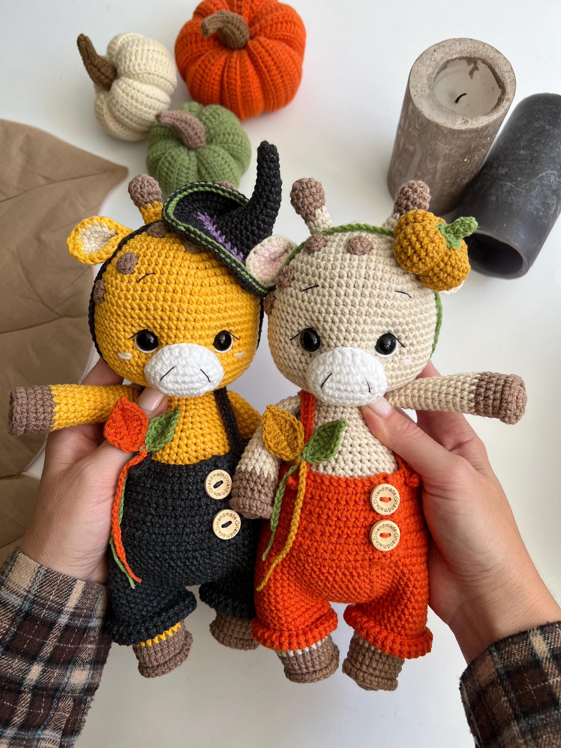 Spooky Halloween crochet giraffe, fall season giraffe amigurumi, gothic nursery decor, Thanksgiving gift, personalized giraffe plush gift