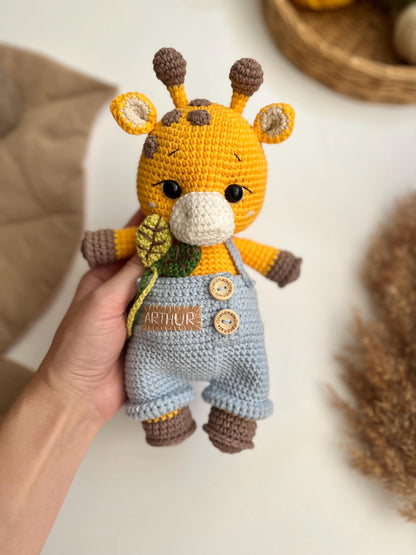 Cute amigurumi giraffe toy, crochet safari stuffed animals, baby shower gift, baby sleeping toy, crochet giraffe, safari nursery decor